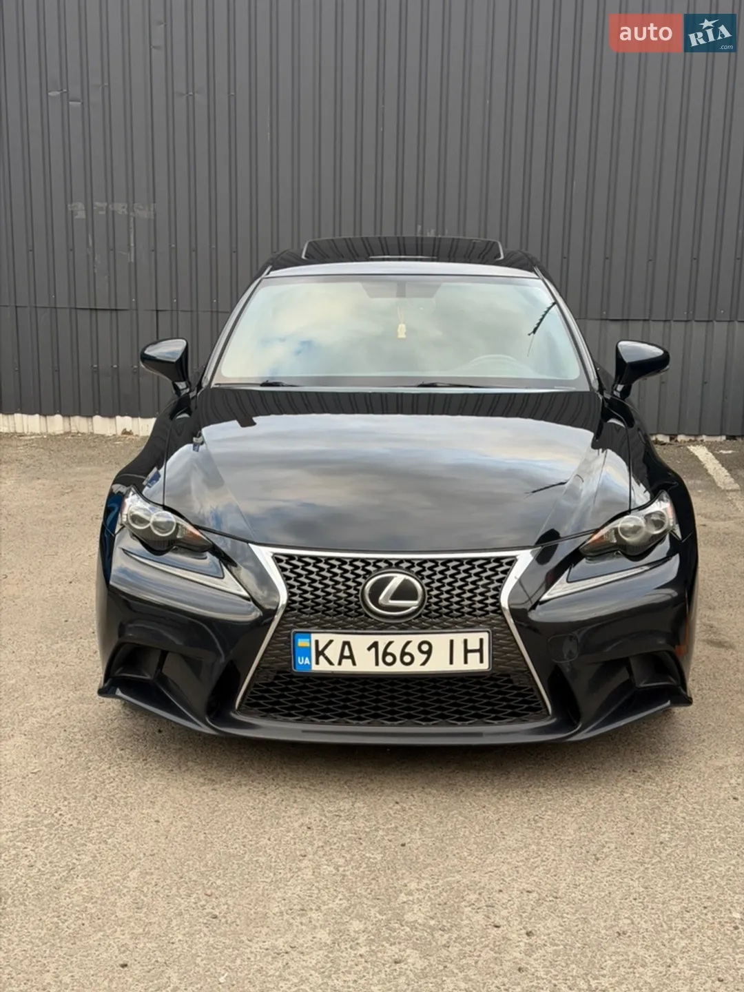 2016 Lexus IS - мініатюра 9