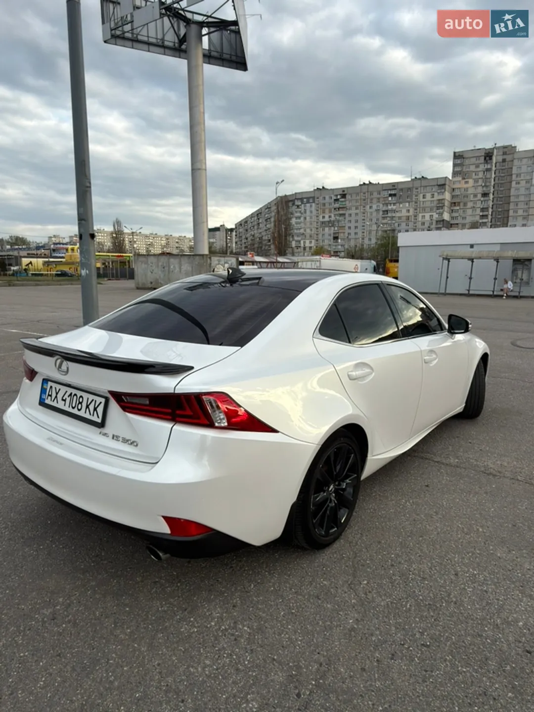 2015 Lexus IS - мініатюра 4