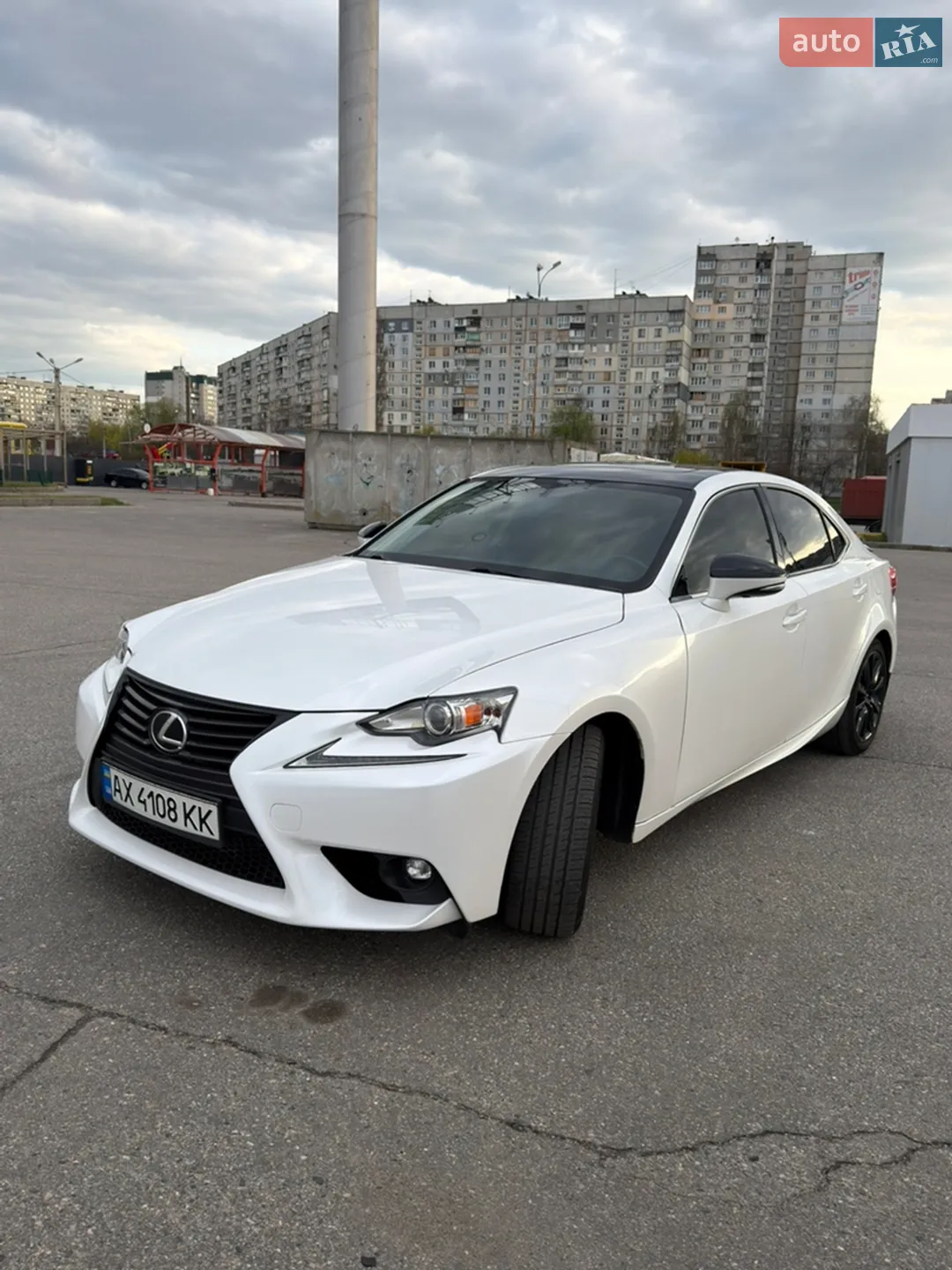 2015 Lexus IS - мініатюра 8