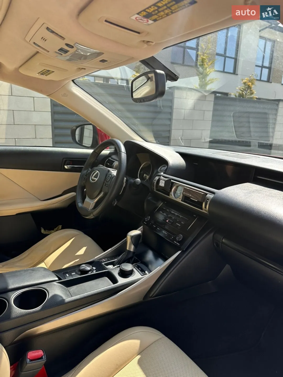2013 Lexus IS - мініатюра 15