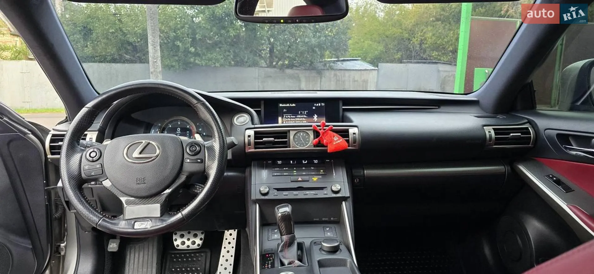 2016 Lexus IS - мініатюра 10
