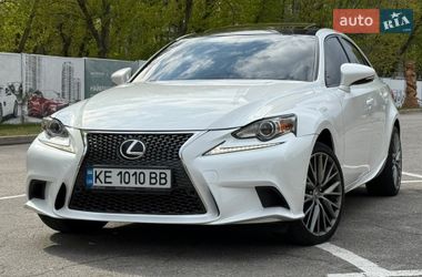 Седан Lexus IS 2015 в Дніпрі
