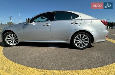 Седан Lexus IS 2008 в Киеве