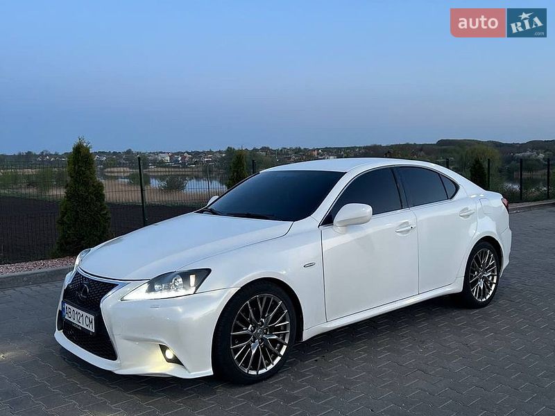 Седан Lexus IS 2007 в Виннице