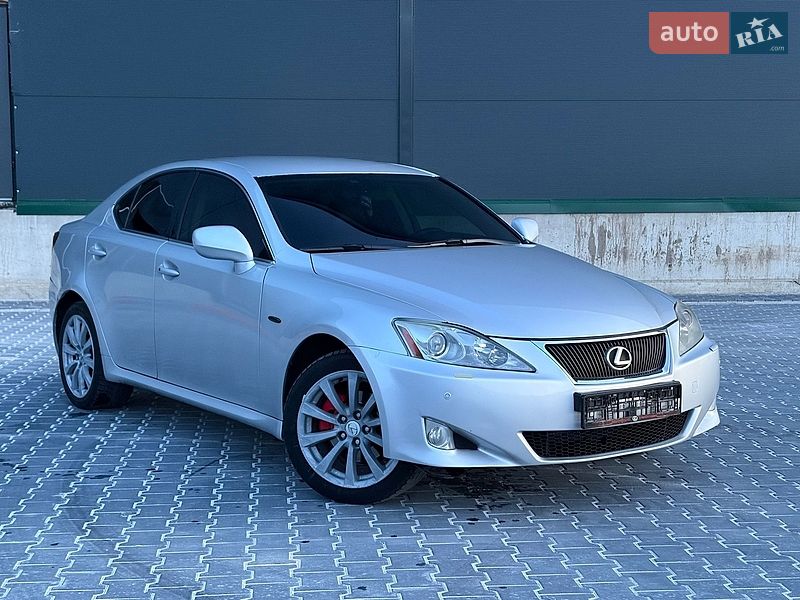 Седан Lexus IS 2005 в Тернополі
