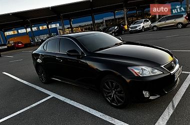 Седан Lexus IS 2006 в Киеве