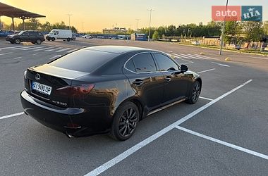 Седан Lexus IS 2006 в Киеве