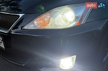 Седан Lexus IS 2006 в Киеве