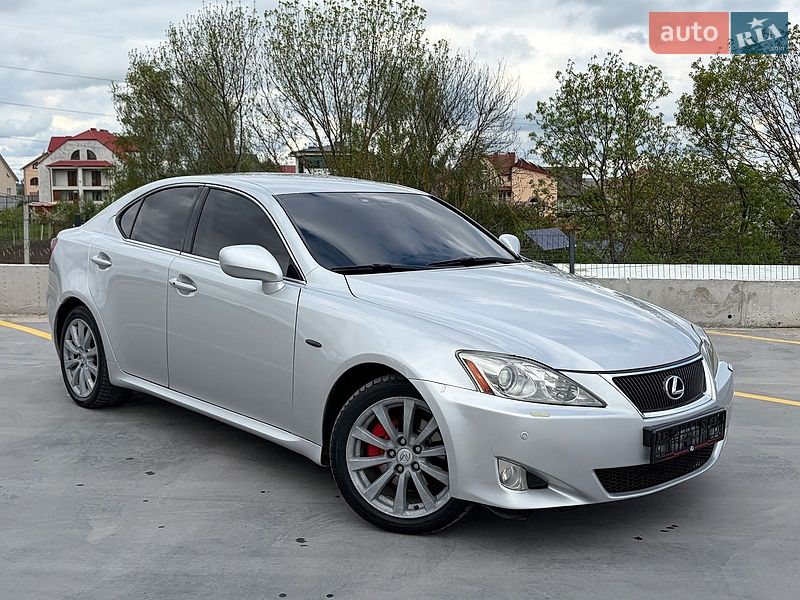 Седан Lexus IS 2005 в Тернополе