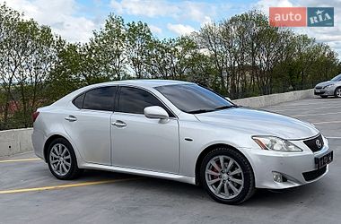 Седан Lexus IS 2005 в Тернополе