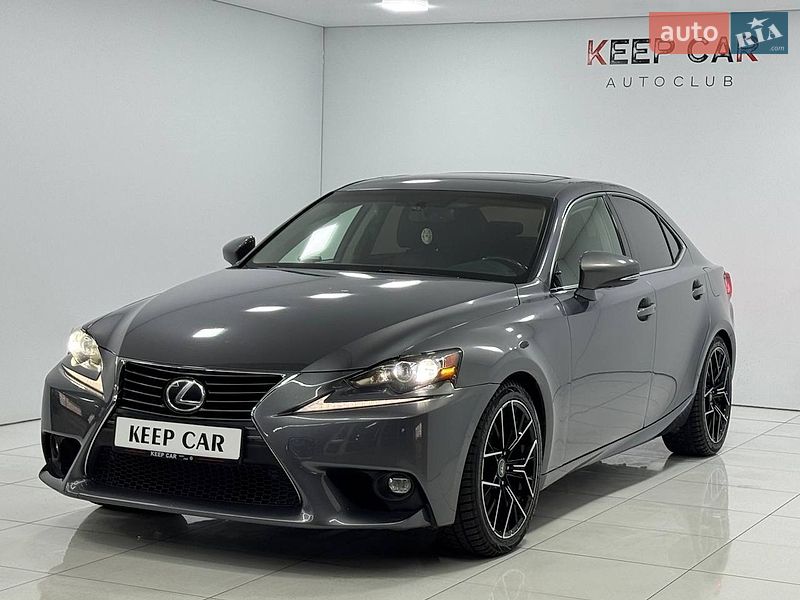 Седан Lexus IS 2015 в Одессе