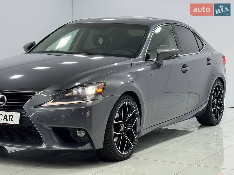 Седан Lexus IS 2015 в Одессе