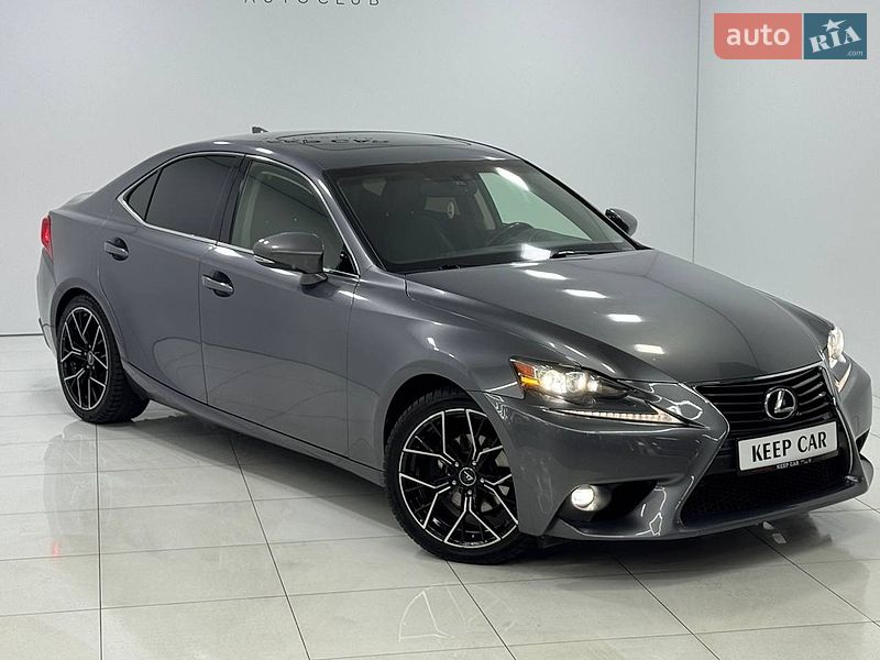 Седан Lexus IS 2015 в Одессе