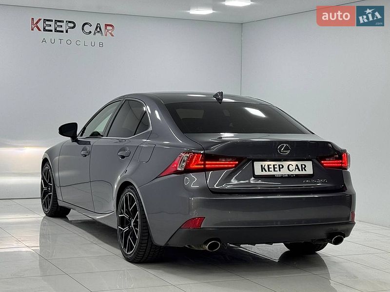 Седан Lexus IS 2015 в Одессе