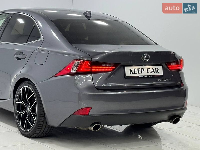 Седан Lexus IS 2015 в Одессе