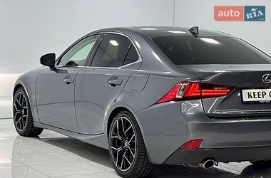 Седан Lexus IS 2015 в Одессе