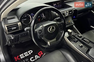 Седан Lexus IS 2015 в Одессе