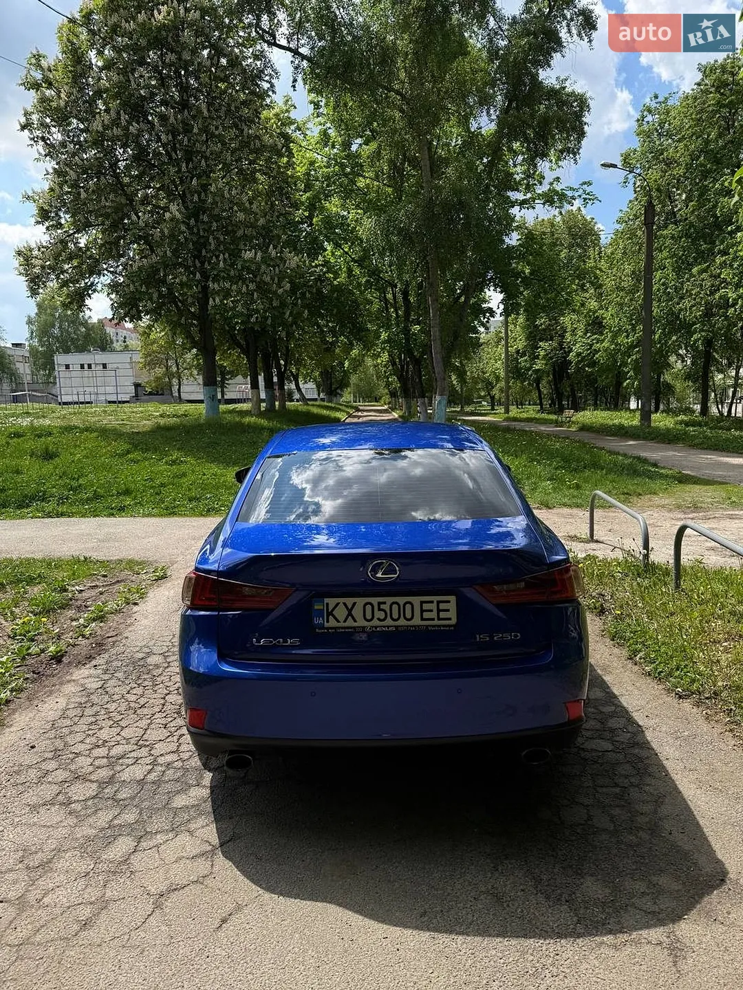 2013 Lexus IS - мініатюра 3