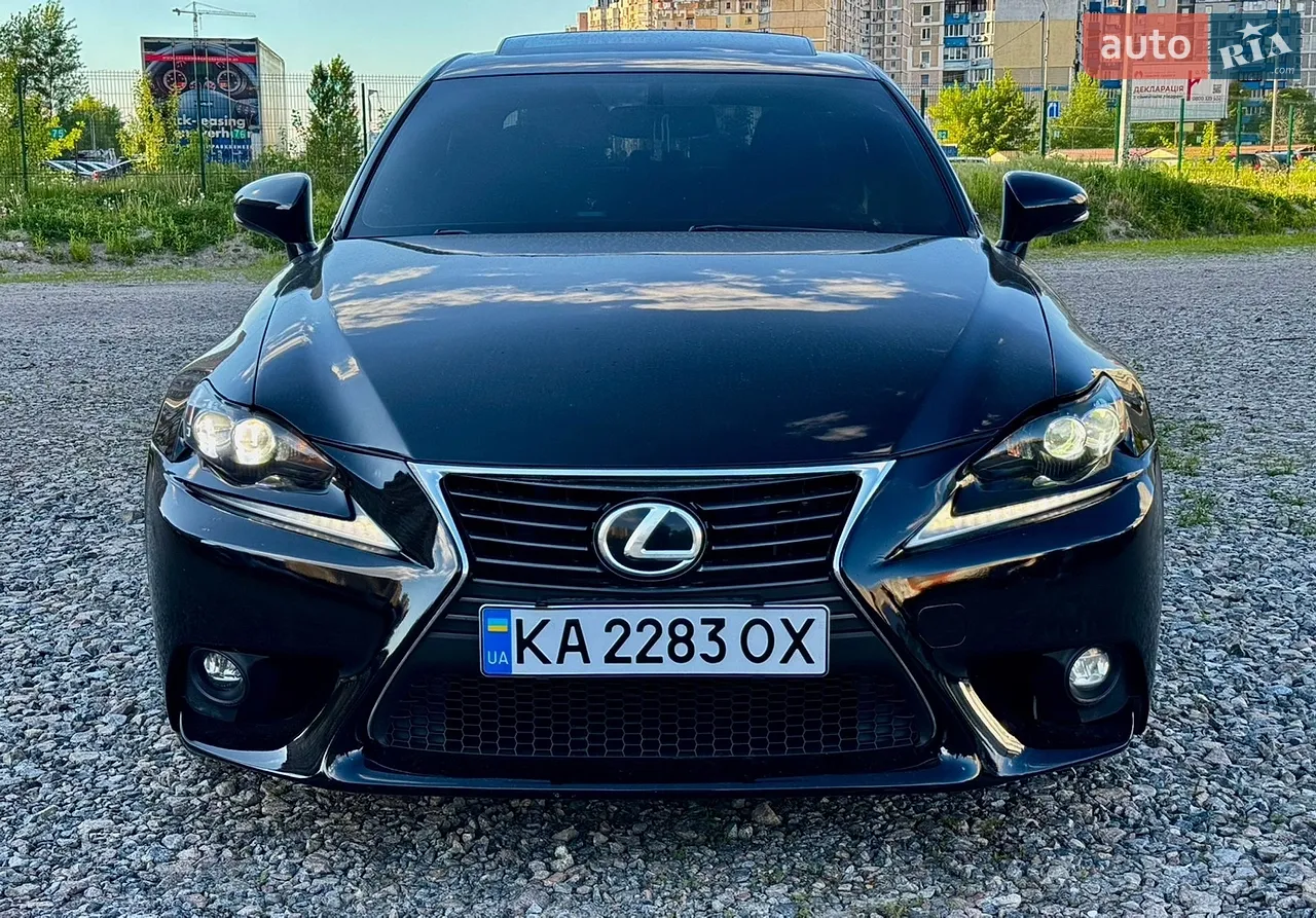 2015 Lexus IS - мініатюра 21