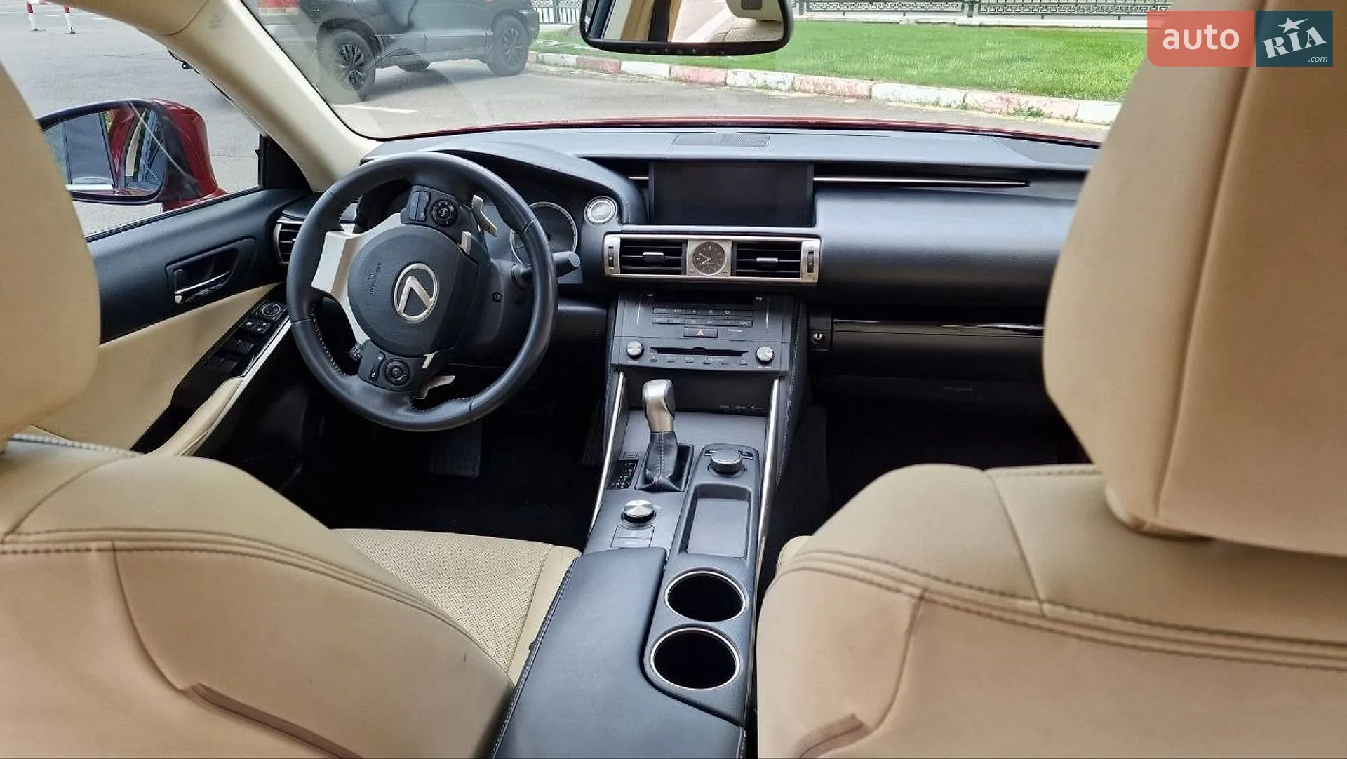 2014 Lexus IS - мініатюра 13