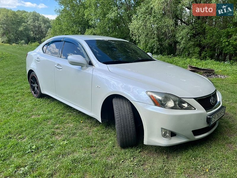 Седан Lexus IS 2007 в Новгород-Северском фото 28 Седан Lexus IS 2007 в Новгород-Северском
