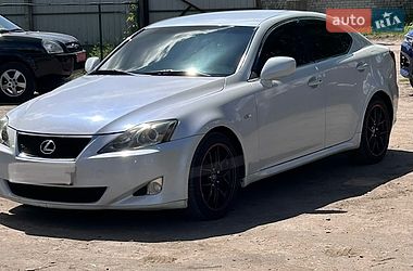 Седан Lexus IS 2007 в Новгород-Северском