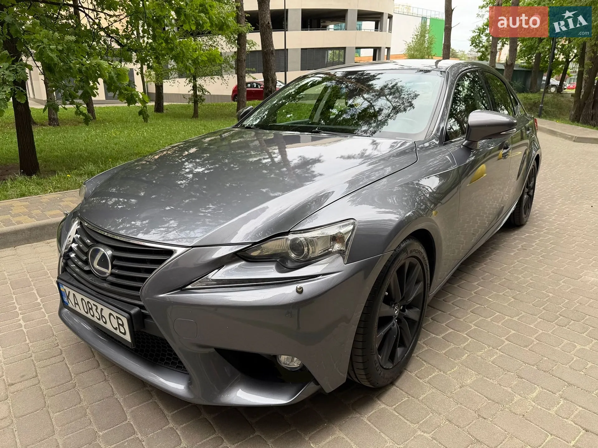 2016 Lexus IS - мініатюра 17