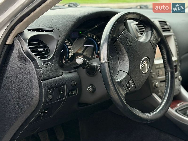 Седан Lexus IS 2007 в Черкассах