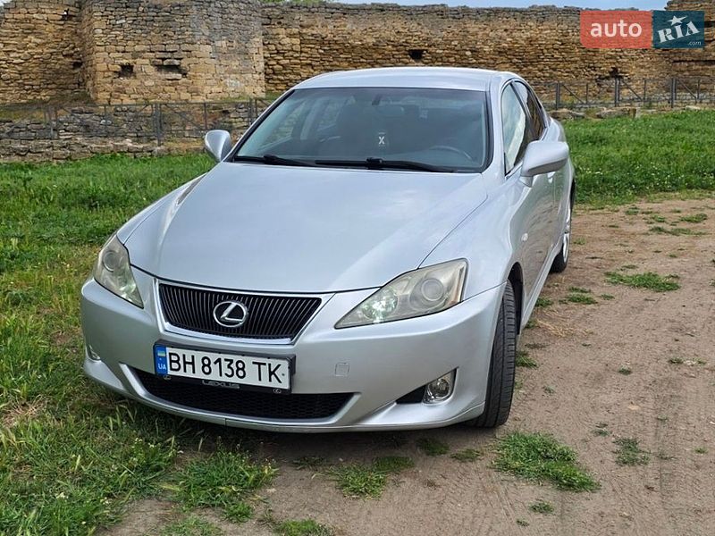Седан Lexus IS 2005 в Белгороде-Днестровском
