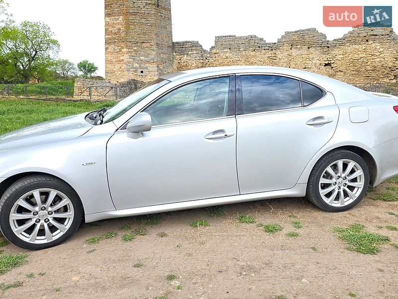 Седан Lexus IS 2005 в Белгороде-Днестровском