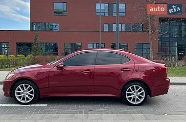 Седан Lexus IS 2012 в Львове