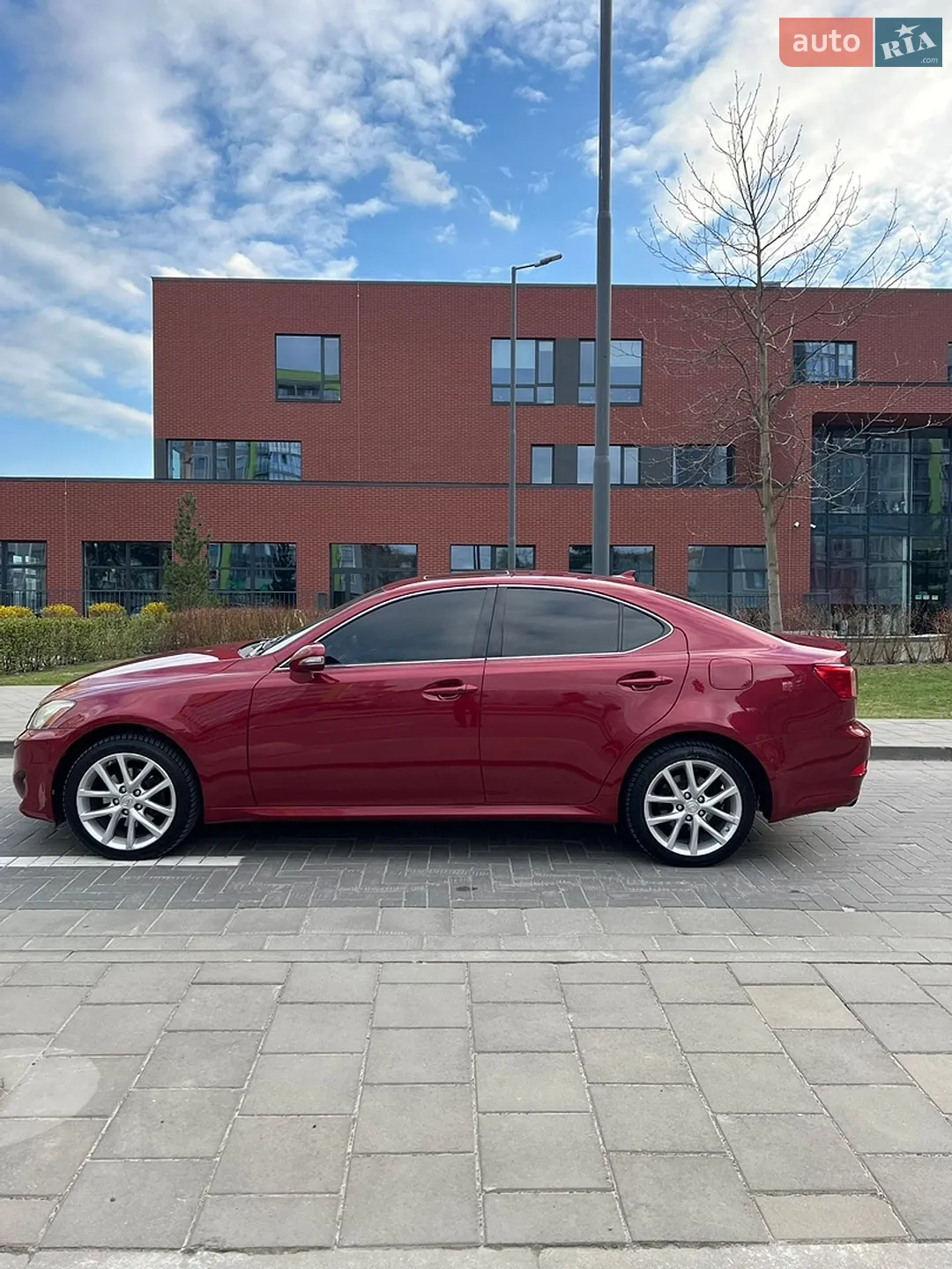 2012 Lexus IS - мініатюра 6