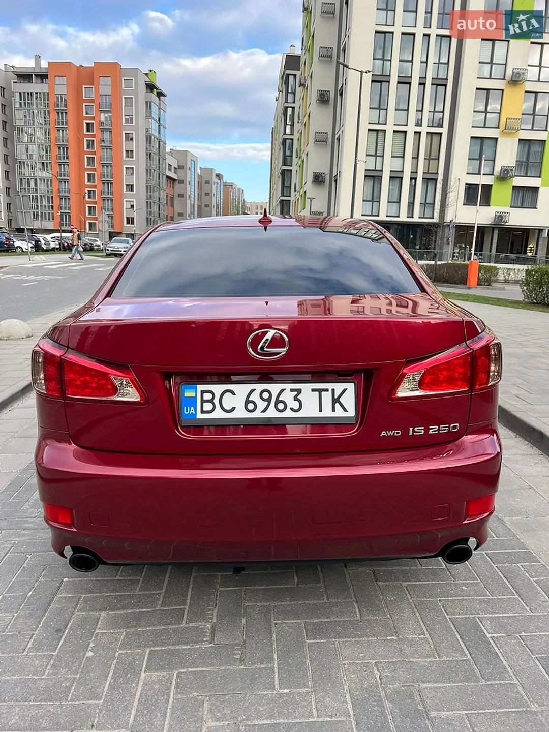 2012 Lexus IS - мініатюра 11