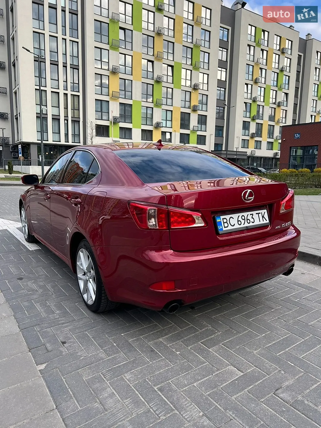 2012 Lexus IS - мініатюра 15
