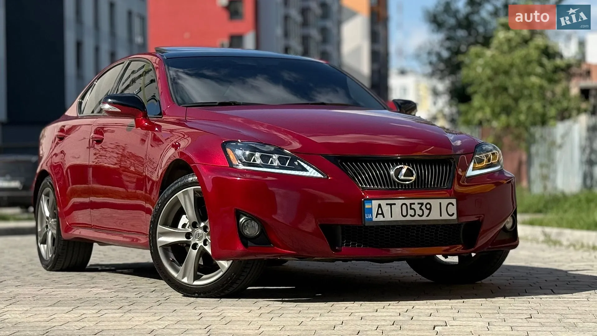 2013 Lexus IS - мініатюра 3