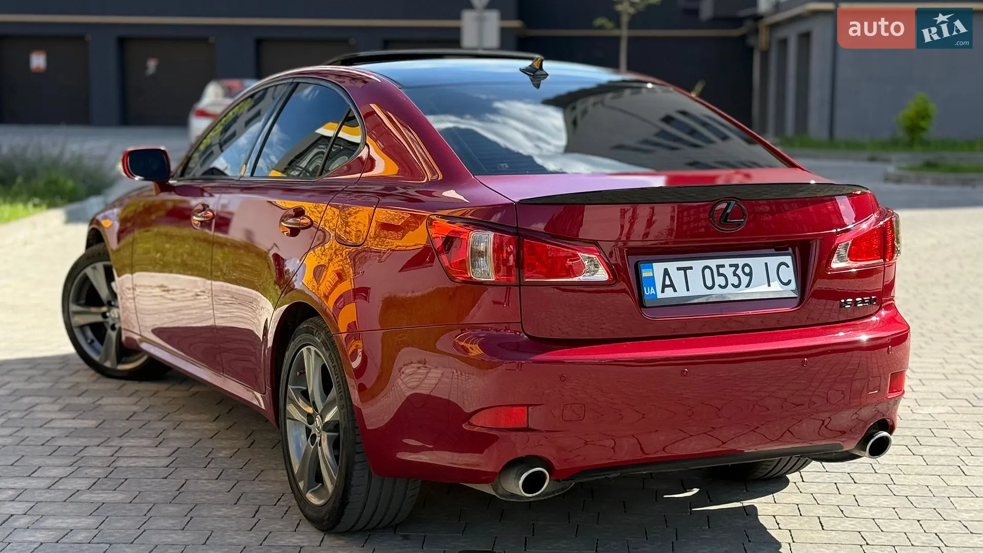2013 Lexus IS - мініатюра 15