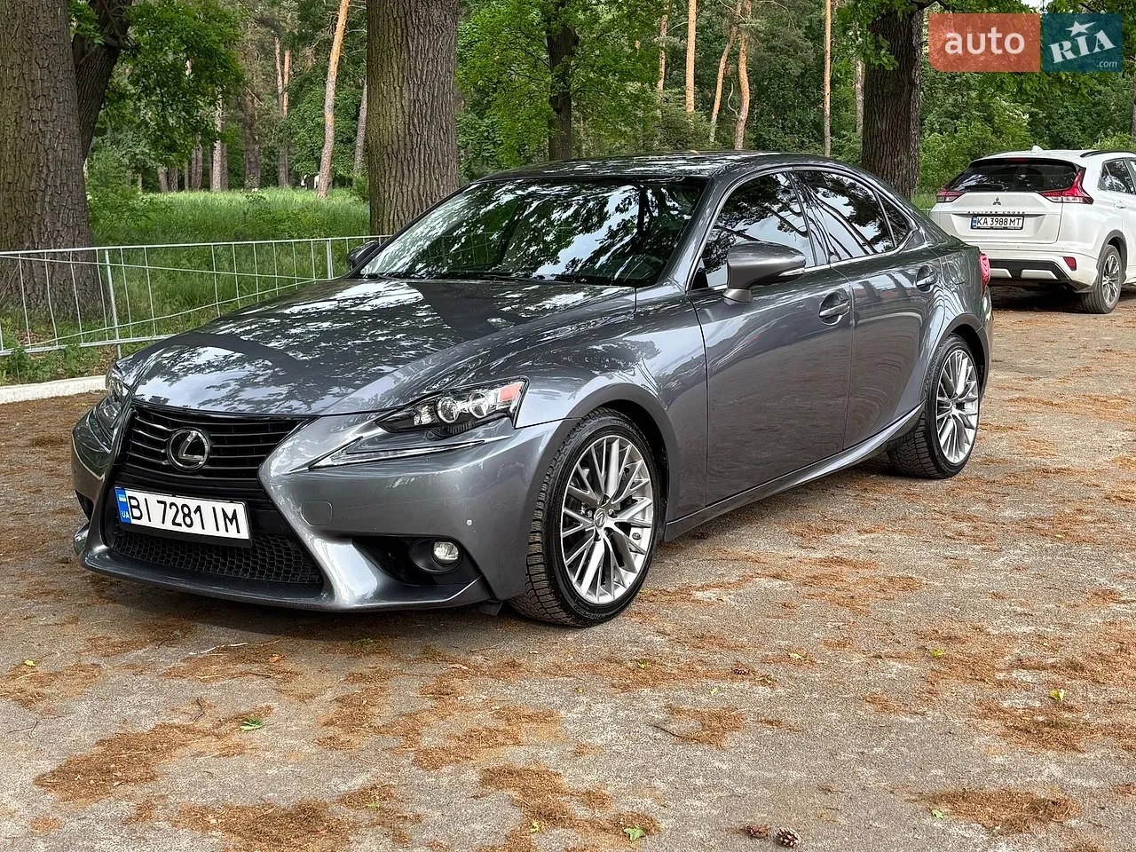 2015 Lexus IS - мініатюра 26