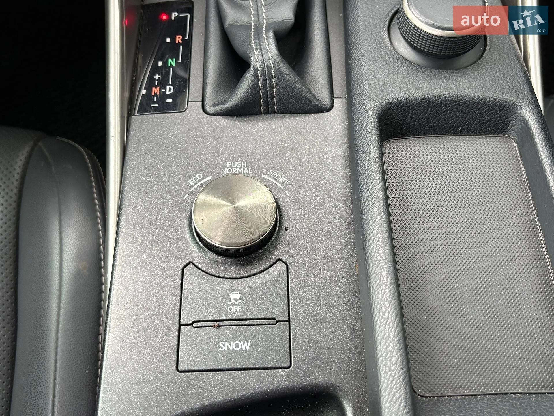 2014 Lexus IS - мініатюра 34