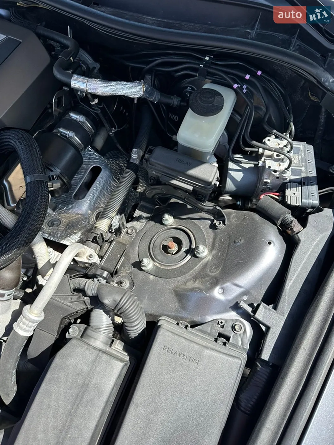 2016 Lexus IS - мініатюра 16