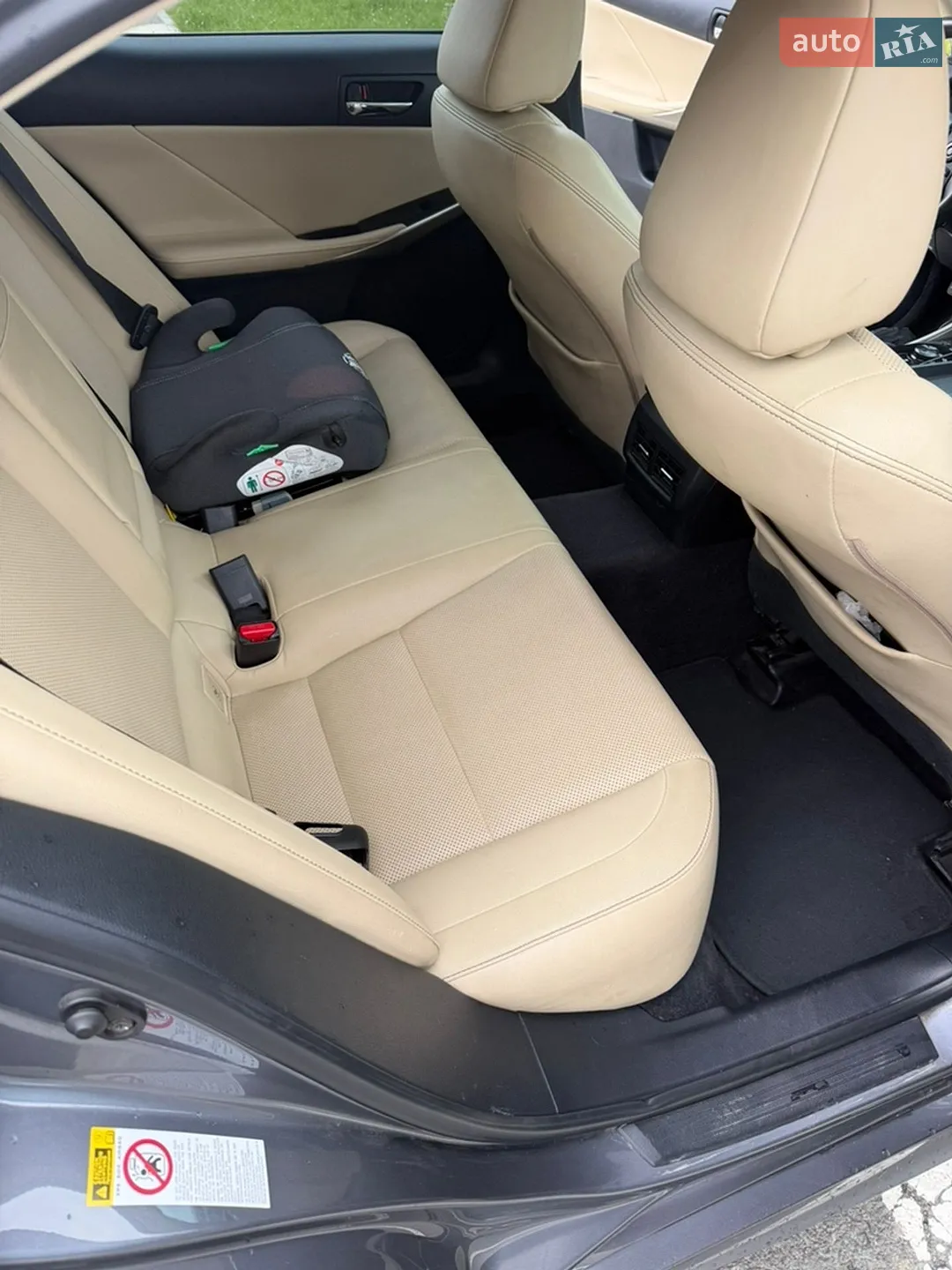 2014 Lexus IS - мініатюра 26