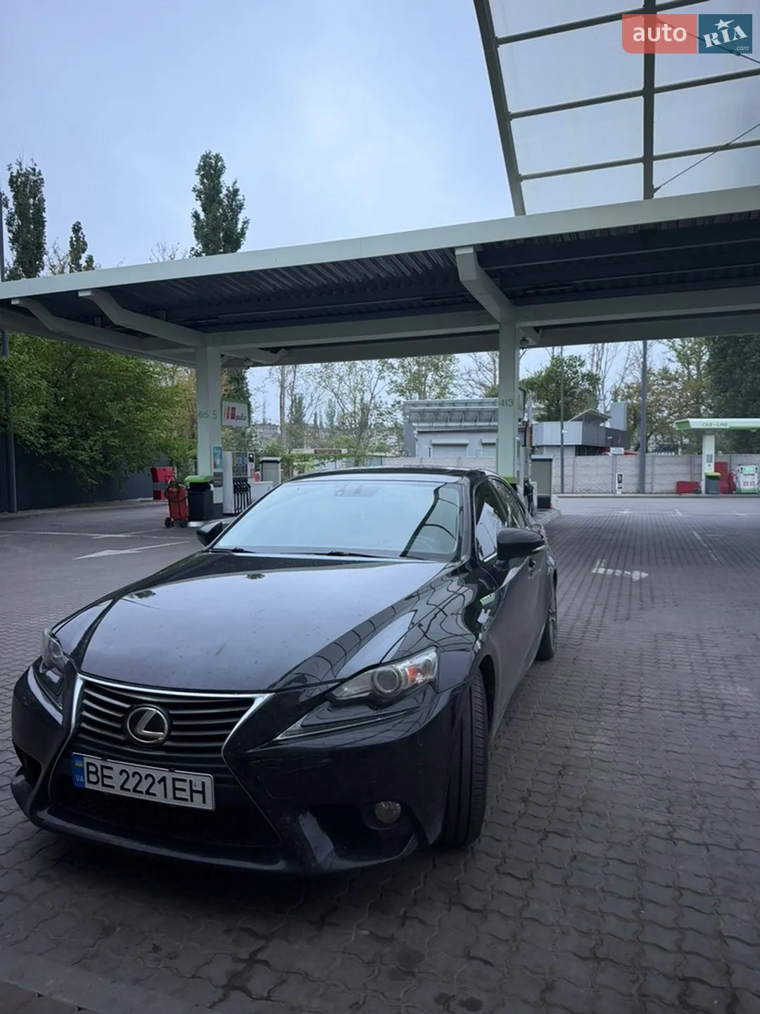 2013 Lexus IS - мініатюра 2