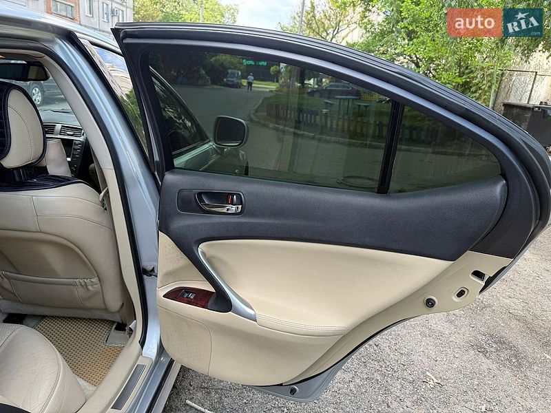 Седан Lexus IS 2008 в Черкасах