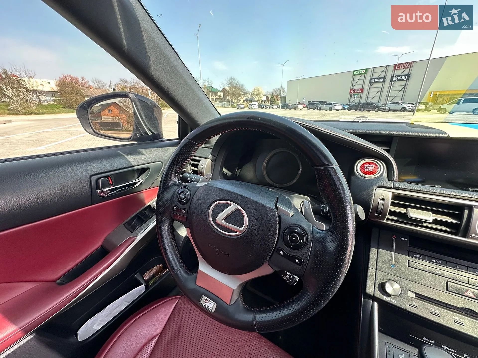 2015 Lexus IS - мініатюра 15