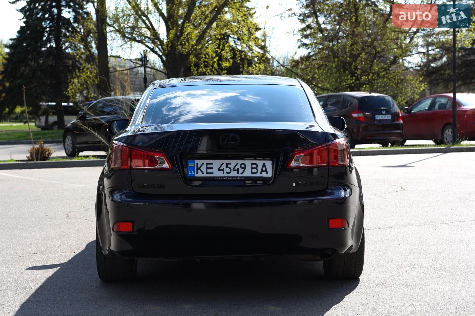 2011 Lexus IS - мініатюра 9