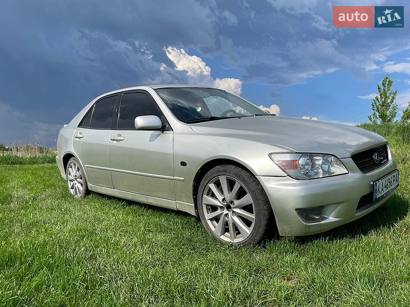 Седан Lexus IS 1999 в Білій Церкві фото 7 Седан Lexus IS 1999 в Білій Церкві