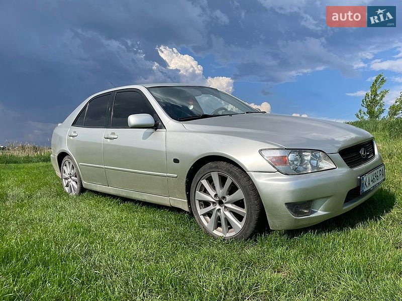 Седан Lexus IS 1999 в Білій Церкві фото 6 Седан Lexus IS 1999 в Білій Церкві