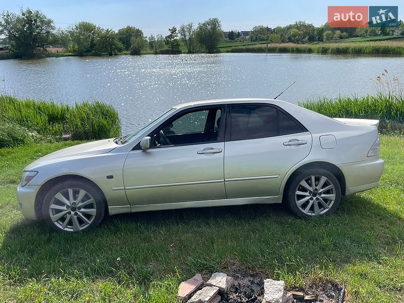 Седан Lexus IS 1999 в Білій Церкві фото 15 Седан Lexus IS 1999 в Білій Церкві