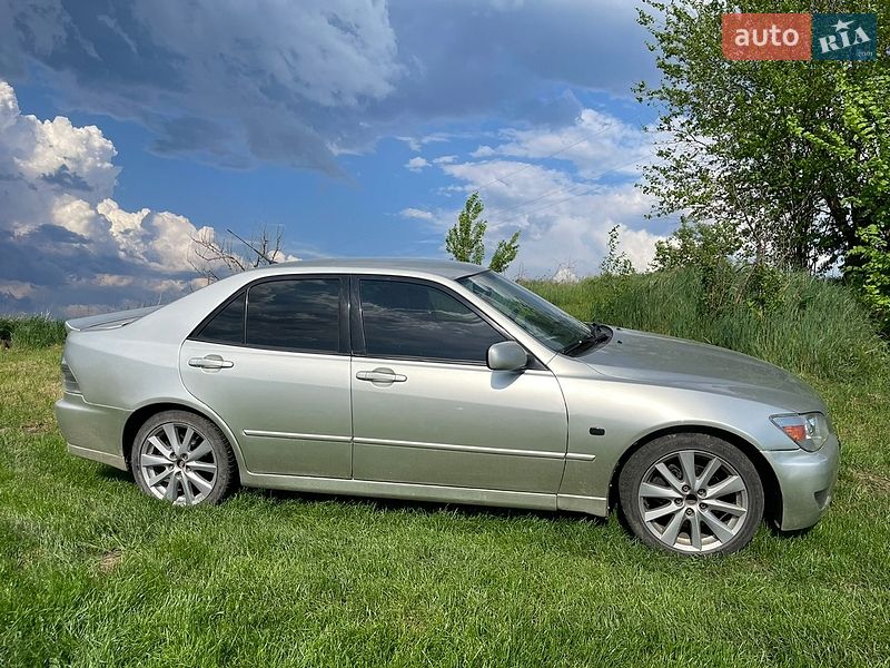 Седан Lexus IS 1999 в Білій Церкві фото 23 Седан Lexus IS 1999 в Білій Церкві