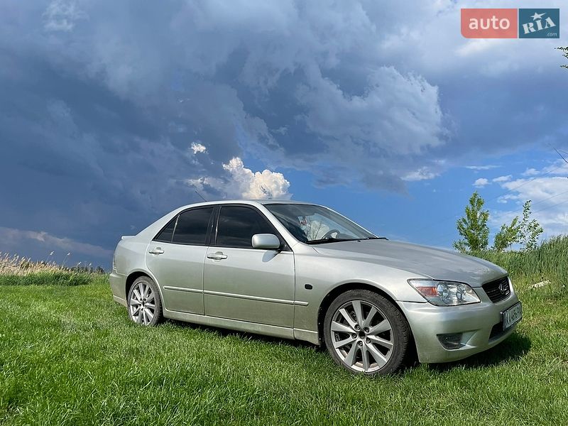 Седан Lexus IS 1999 в Білій Церкві фото 26 Седан Lexus IS 1999 в Білій Церкві