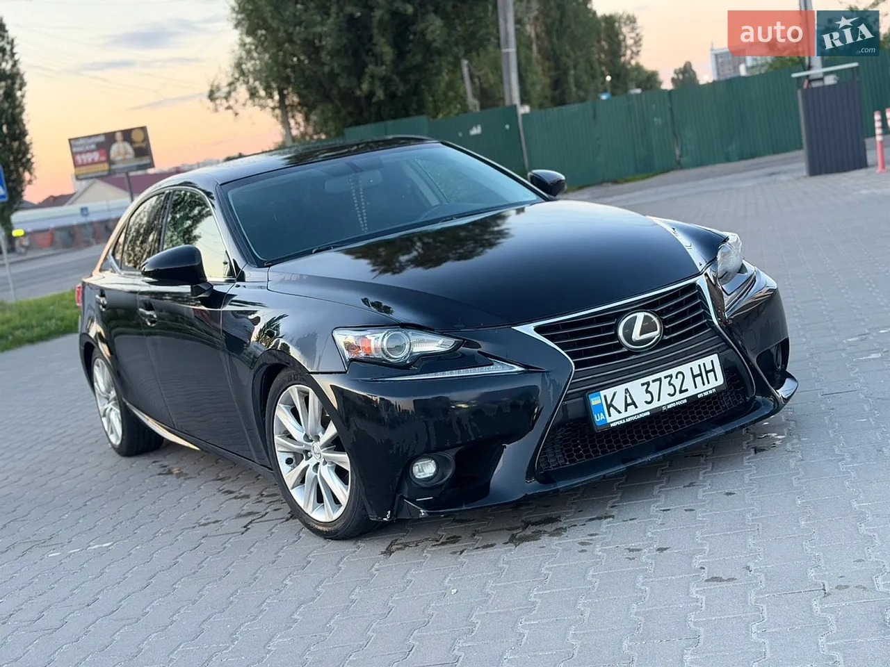 2015 Lexus IS - мініатюра 14
